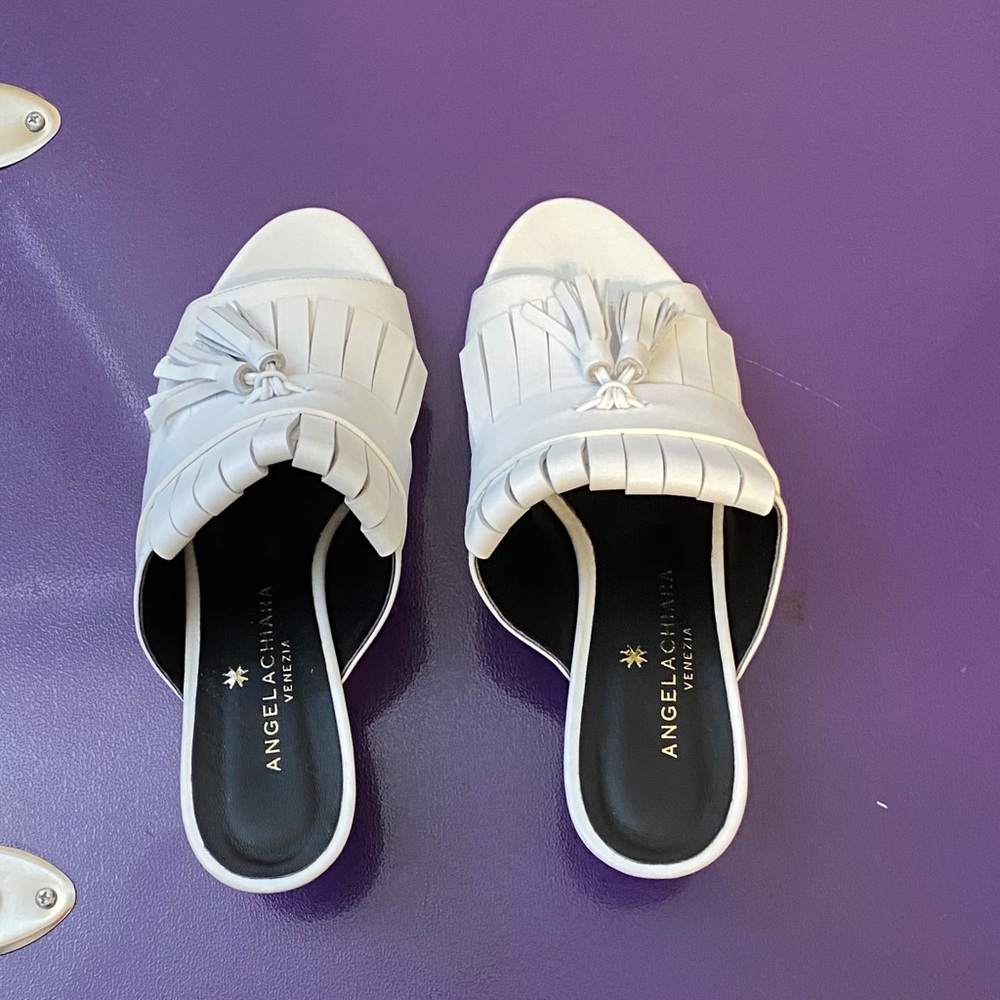 Open toe miles/slides